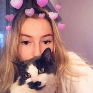 Meet your Posher, Kylee